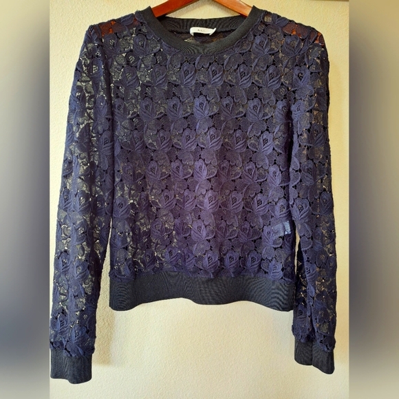 Revolve ALC Womens Navy Lace Floral Long Sleeve Semi Sheer Top Size 6 - Picture 1 of 7